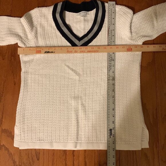 Liz Claiborne sweater  - Picture 5 of 6